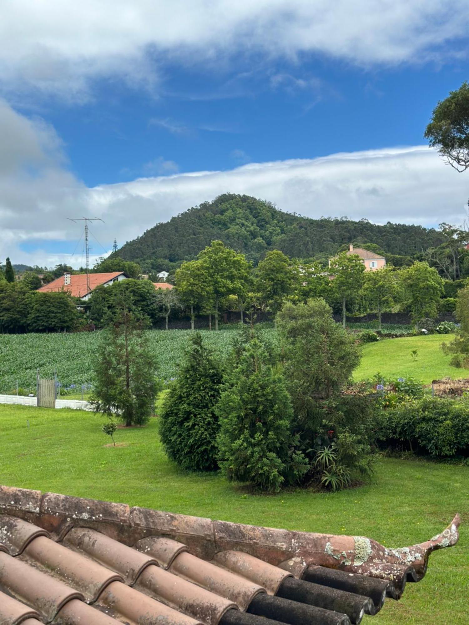Quinta do sossego Pico da Pedra Exterior foto